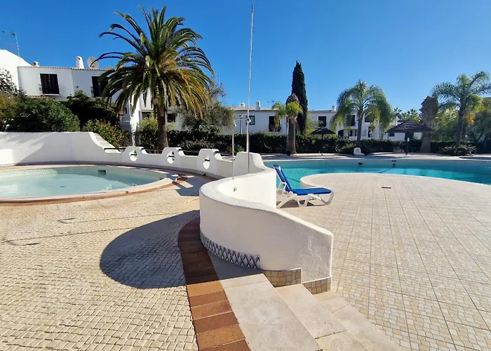 Sao Rafael T2 Duplex, Apartament *